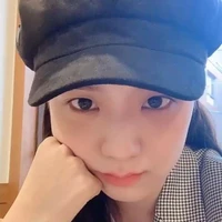 em gái jisoo
