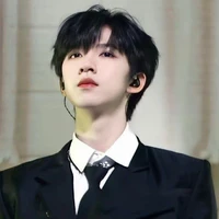 Hạ Tuấn Lâm