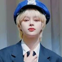 Hanbin -anh tư của Y