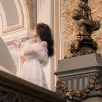 Trương Uyển Trúc Quyên