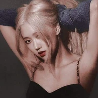 Park Chaeyoung <Park tổng - cô >