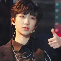 Diêu Dục Thần ( Bạn cậu )