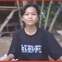Hùng