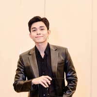 Jun Phạm