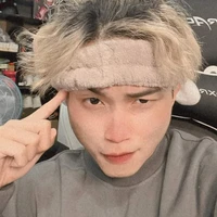 Thiên Tân [@𝐒𝐢𝐫𝐨🐺]