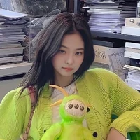 𝗞𝗶𝗺 𝗝𝗲𝗻𝗻𝗶𝗲