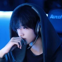 Lê Tuấn Khang ( Kevin )