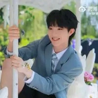 Tô Tân Hạo[ y]