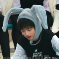 Mục Không Dễ Thương (@muzcheng1611)