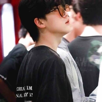 Tú Bed Boy (@chentianr_24)