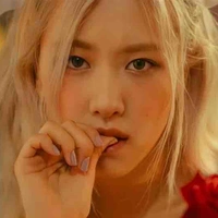 Park Chaeyoung- nàng