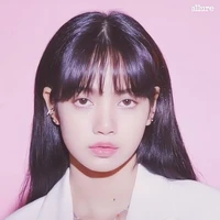 Lalisa Manoban (cô) ( Walo )