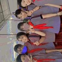 cả nhóm