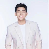 Jun Phạm