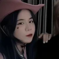 Trúc Đào (Simmy)