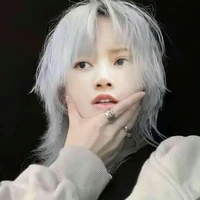 Lalisa [ Y ]