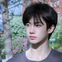 Kook Bo [Trợ lý nhóm DWKY]