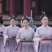 cung nữ