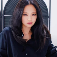 𝙆𝙞𝙢 𝙏𝙧𝙖̂𝙣 𝙉𝙞