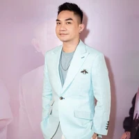 KHÁNH HƯNG