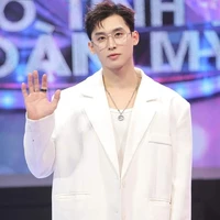 KAN CHUN