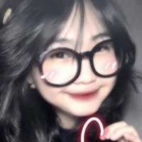 Bà tác giả hay ra zdẻ