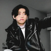 Taehyung" anh"