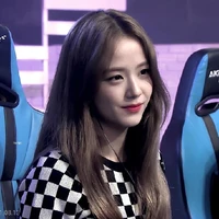 Kim Jisoo(em)