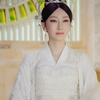 Yến Nhược Tuyết (mẫu thân LLạc)