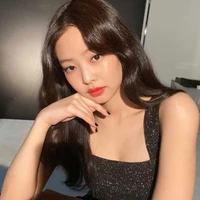 Kim Jennie - em