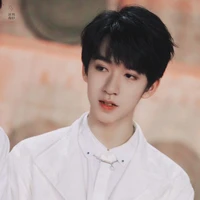 Hạ Tuấn Dương (Y)