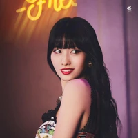 Hirai momo
