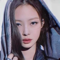 Kim Jennie (em)