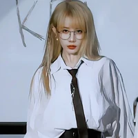 Trần Kha (cô)