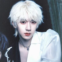 Hạ Tuấn Lâm (Anh)