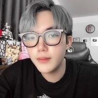 Nguyễn Thanh Phong ( Phong cận)