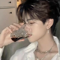 Hoàng Từ Ma Kết 21t-@Kết_học_trưởng