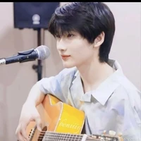 Dư Vũ Hàm(anh)