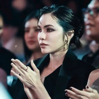 Charlotte Austin [Cô]