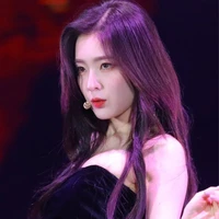 La Joo-Huyn Manobal [Chị 3 cậu + Irene]