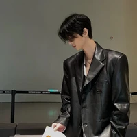 Ưng Liên Trì (na9)