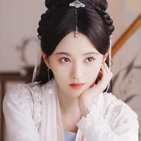 Thần tình yêu (Liên Miêu)