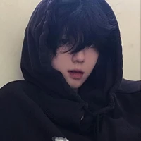hạ thiên yết ♏ (@yết_lạnh_lùng)