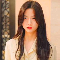 Bae Ro-na.