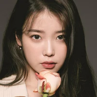 IU Manobal [Mẹ Lisa]