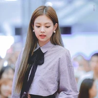 Kim Jennie(em)