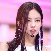 KIM JENNIE (nàng)