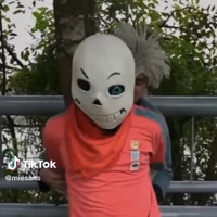 cyan sans