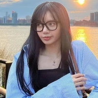 Lalisa Manoban - (Em)