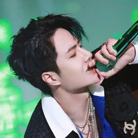 Vương Nhất Bác
